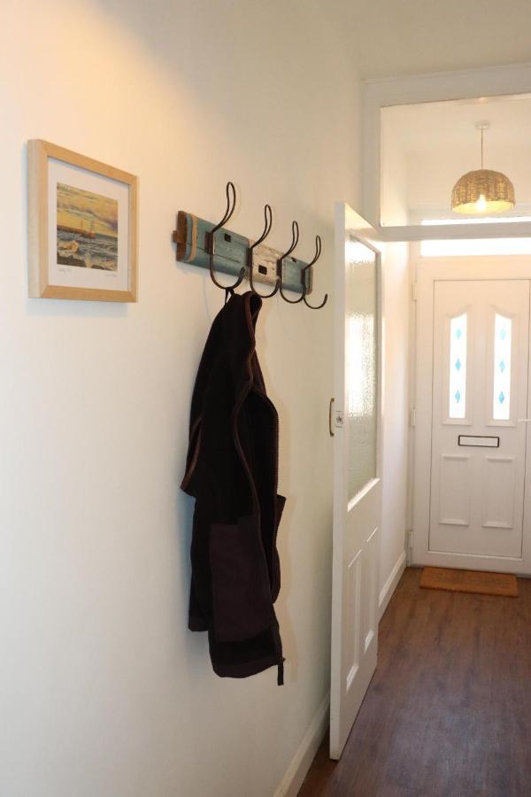 Kindly Light Cottage Амбъл Екстериор снимка